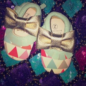 Multi color baby shoes